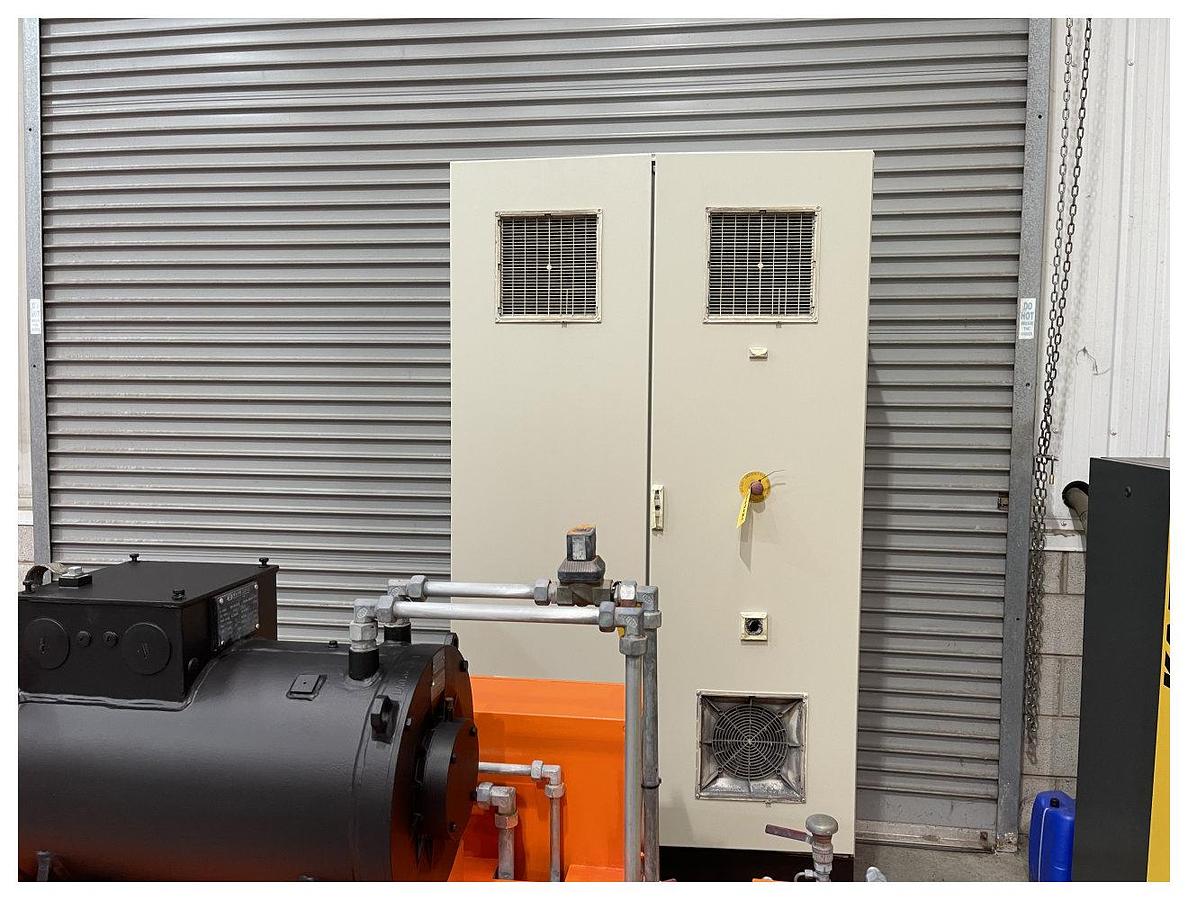 Used 40mm Leistritz model ZSE Maxx 40 twin screw compounding extruder. 36L/d Ratio. Single vent. 2011 Electrically heated barrel. Water cooling.