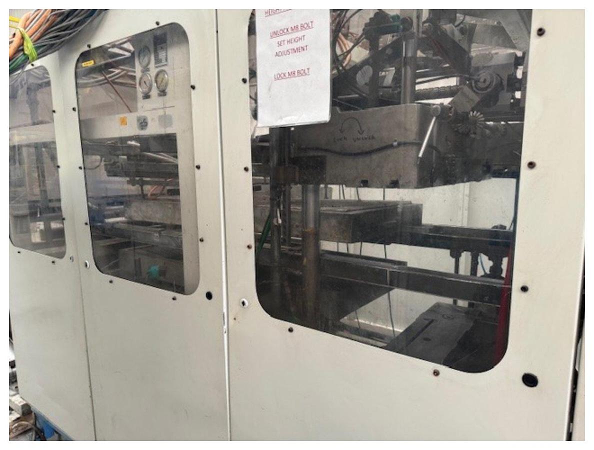 Used 540mm wide Illig RDKP54D former 1994 with unwind stand.