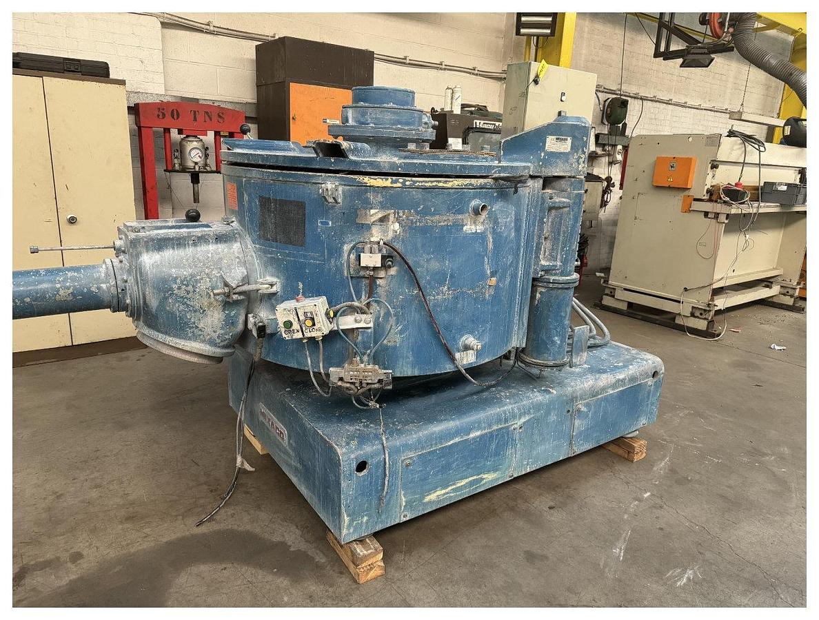 Used 600ltr Mixaco High Speed Mixer. Model M600 V 580 max capacity. 30 Hp motor.  Stainless steel mixing chamber pneumatic discharge valve.