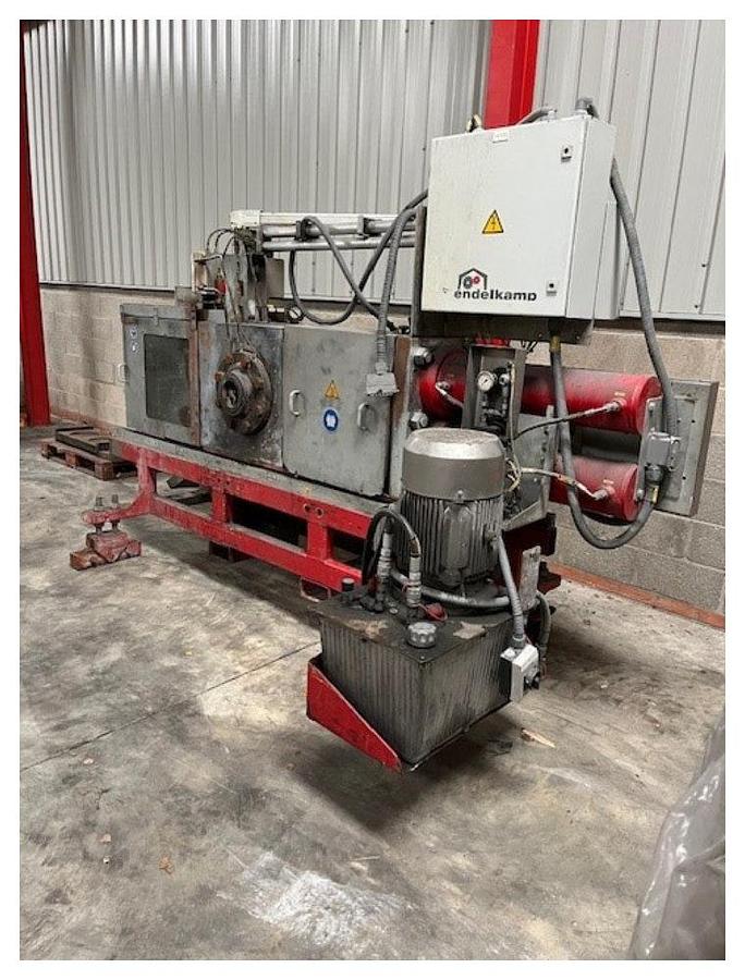 Used Trendelkamp. Model TSK 8-2L double pot Continuous  screen changer  Year 2014 High output capacity. Hydraulic pump.