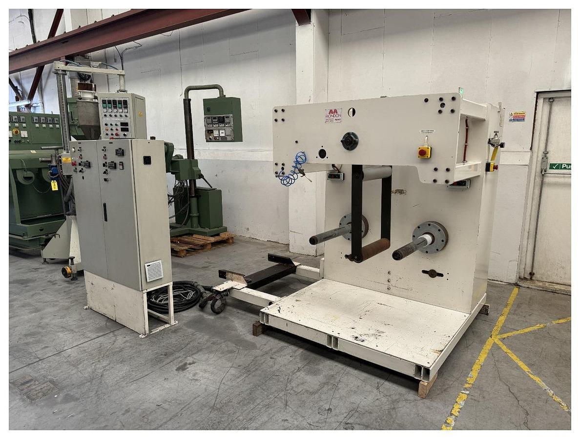 Used 800mm Wide Mondon Dual Station Winder. 500mm Max roll diameter 500mm. Model 1711 1998. PET/PP sheet