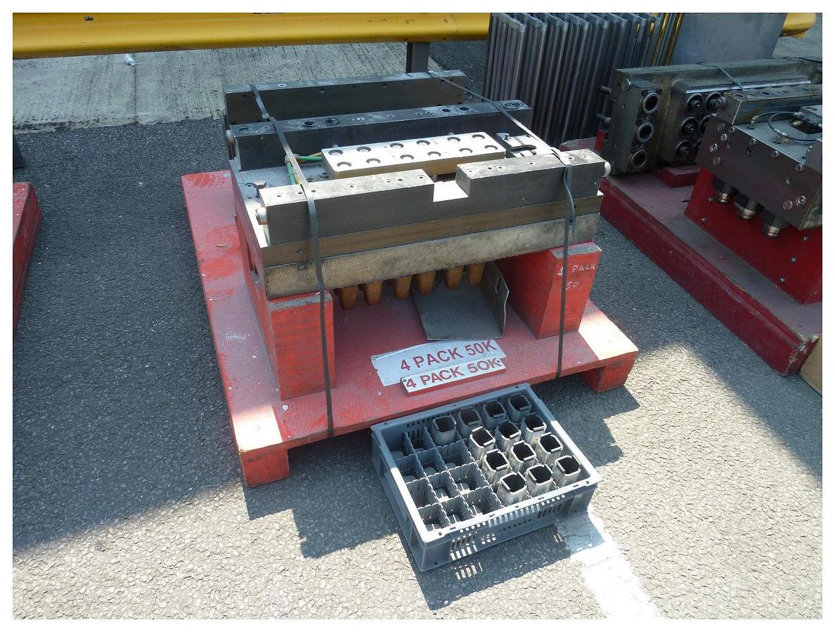 Used Illig RDM 50K 4 pack 3 impression tool with stacker parts