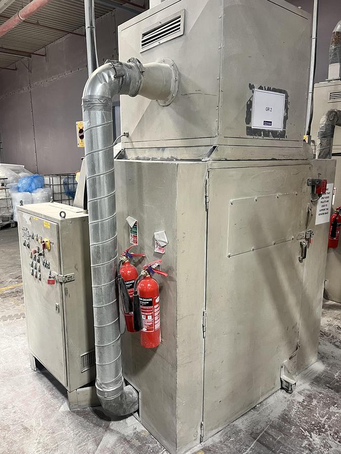 Used 700mm x 250mm Tria skeletal granulator model 70-25/TR-LL/SL 12.5kw motor. Nip roll feed.