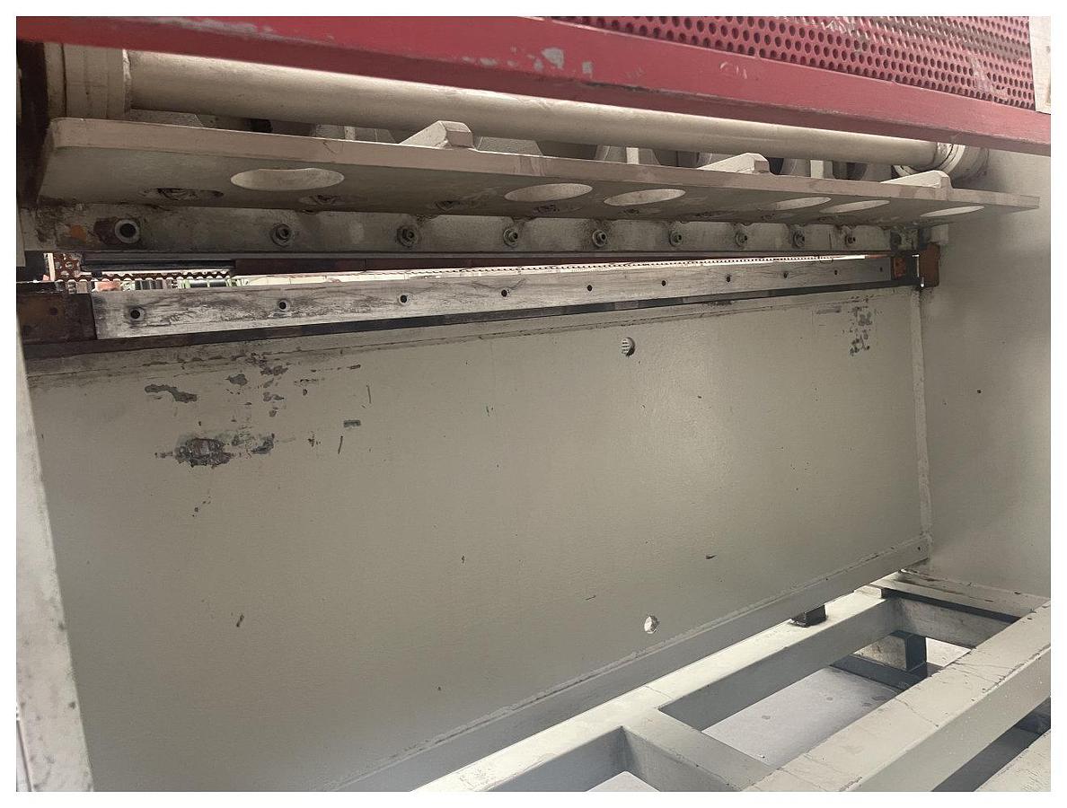 Used 1800mm Wide Caimi Model Cm1800/2 Guillotine 2003