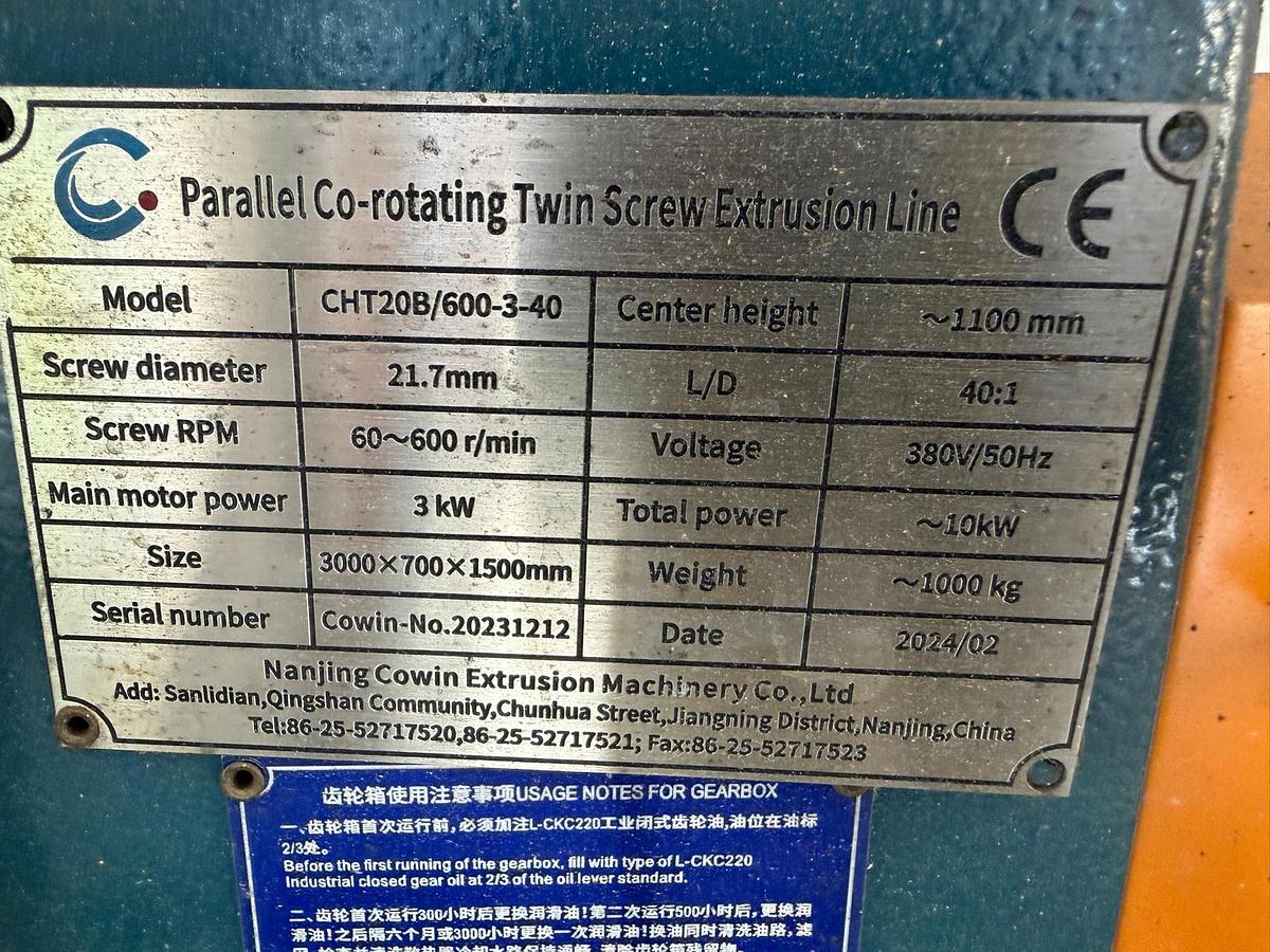 Used 22mm Nanjing lab twin screw co rotating compounding extrusion line 2024 40:1 10kw motor 600rpm