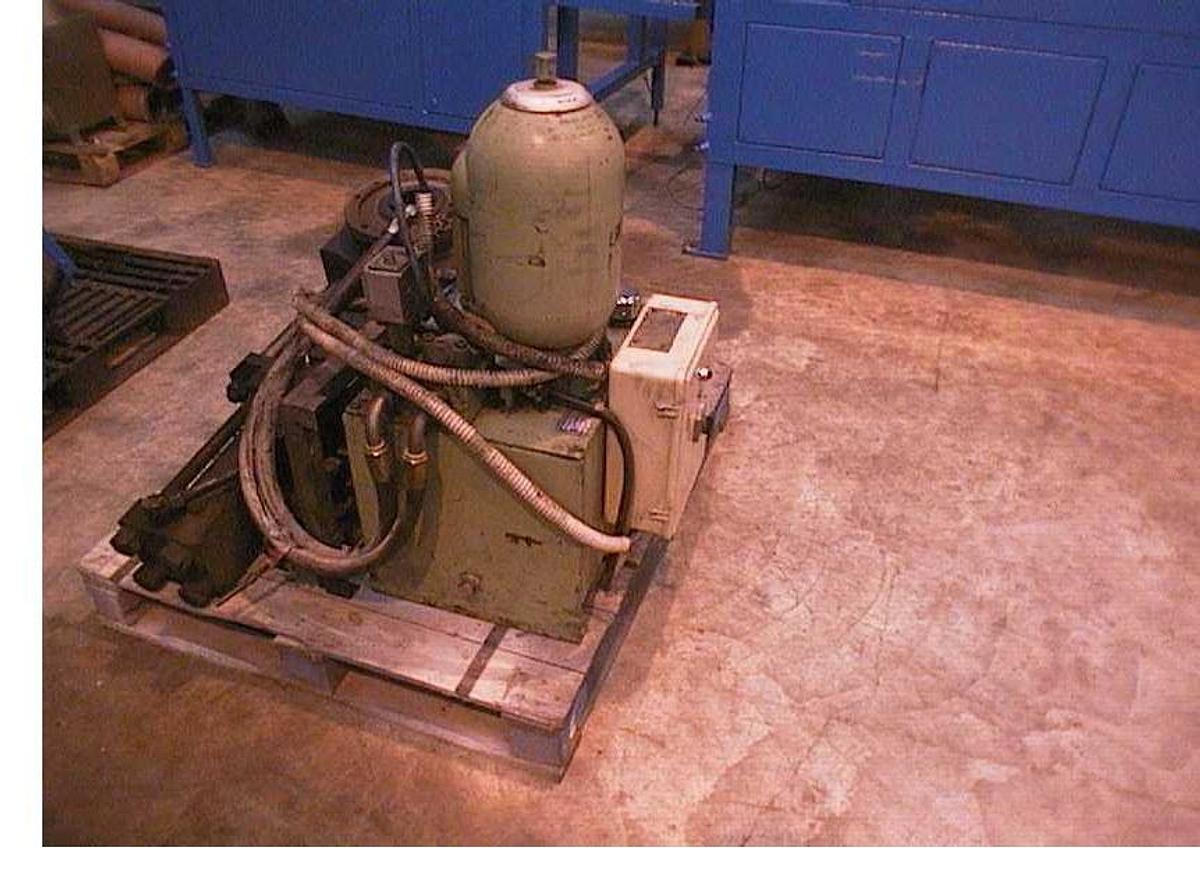 Used 150mm Maris Hydraulic lantern slide screen changer No power pack