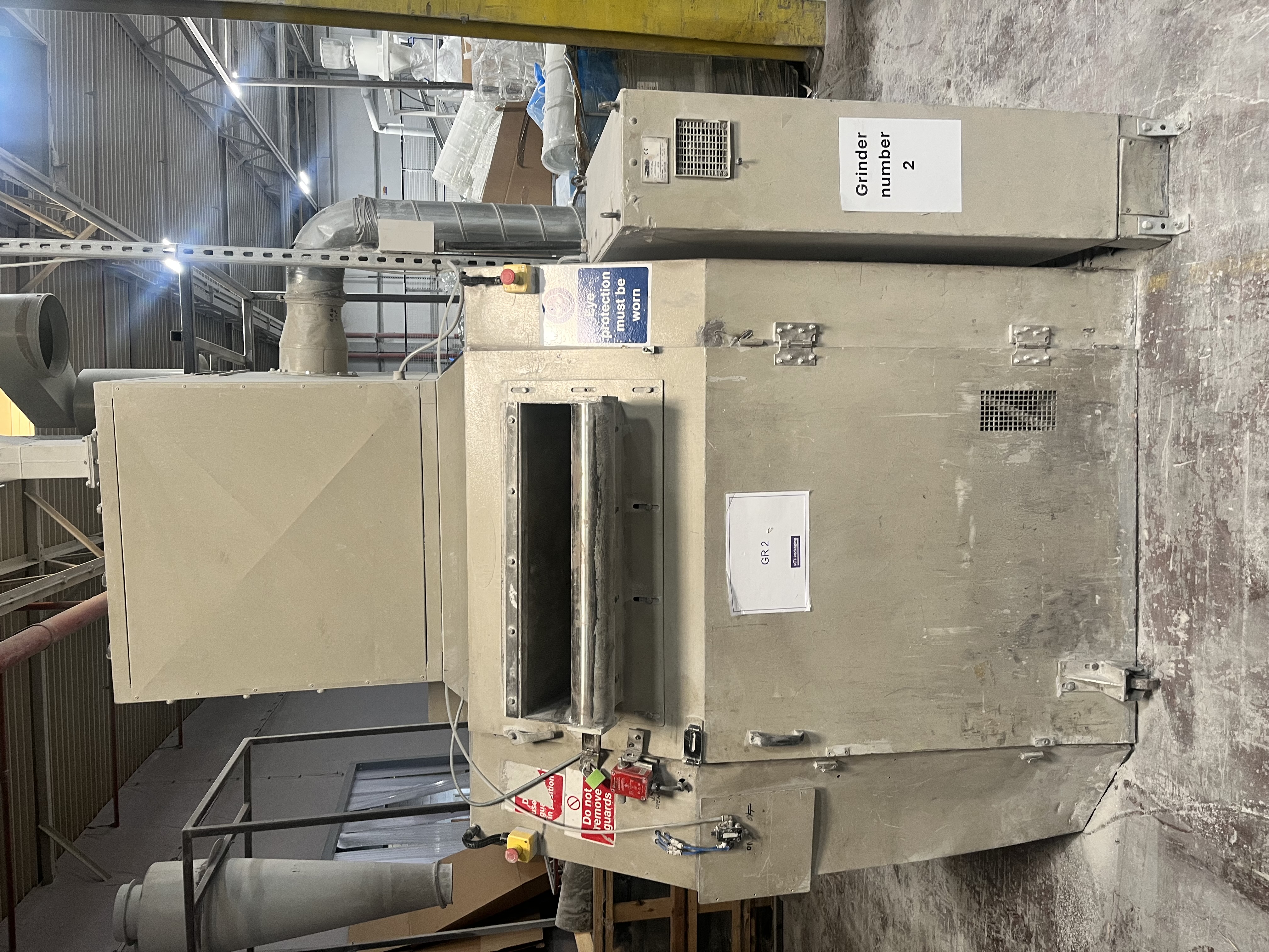 Used 700mm x 250mm Tria skeletal granulator model 70-25/TR-LL/SL 12.5kw motor. Nip roll feed.