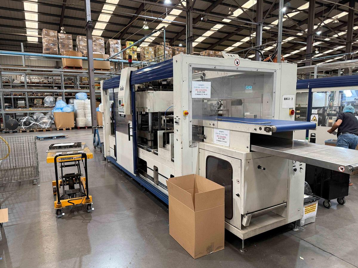 Used 500mm x 350mm Illig model RD53 thermoformer 2003