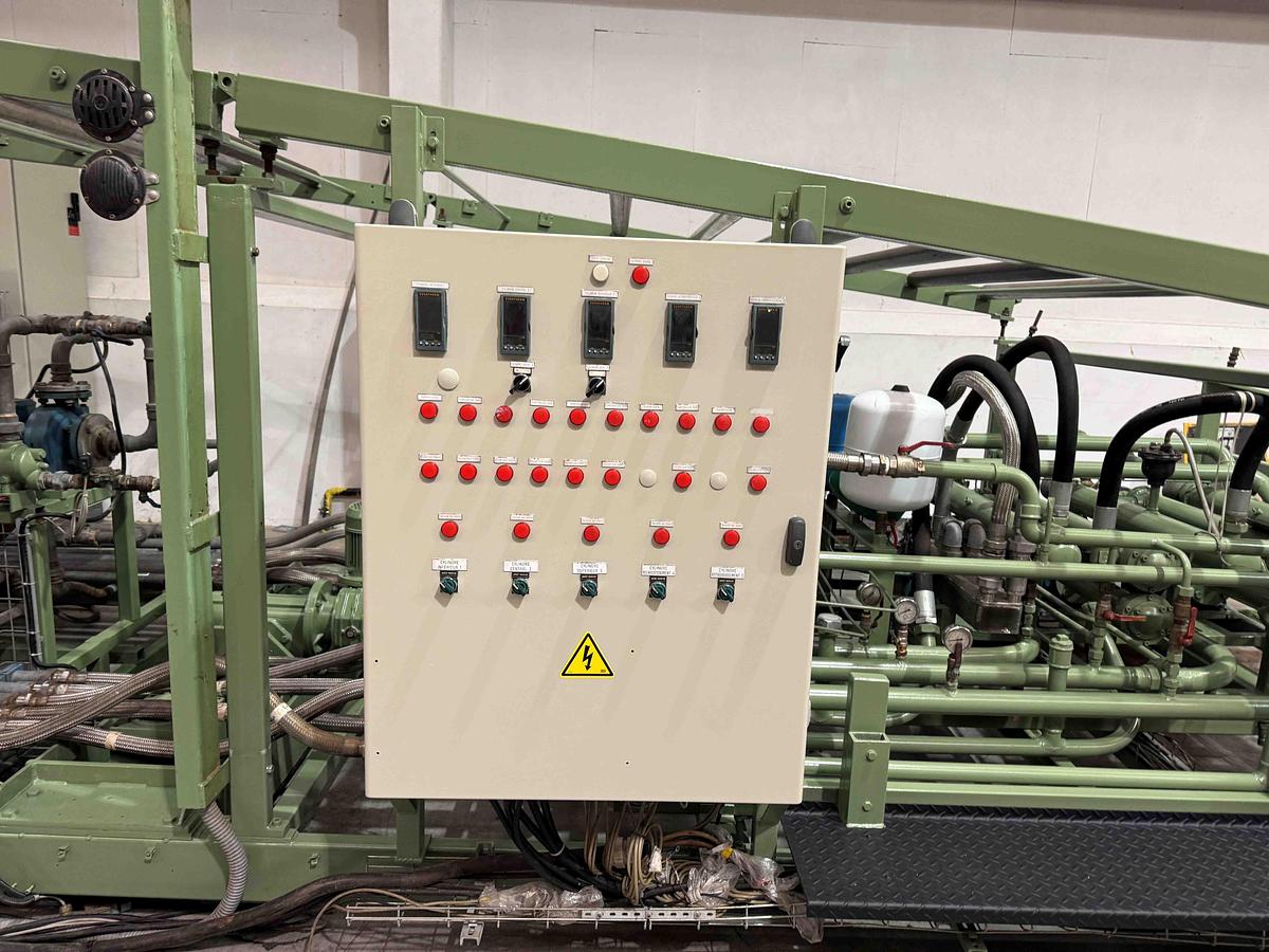 Used 1900mm wide Omam 3 roll polishing stack with 500mm dia rolls pump group and haul off. Spare rolls, hydraulic nip with pump unit, haul off. Operator panel.