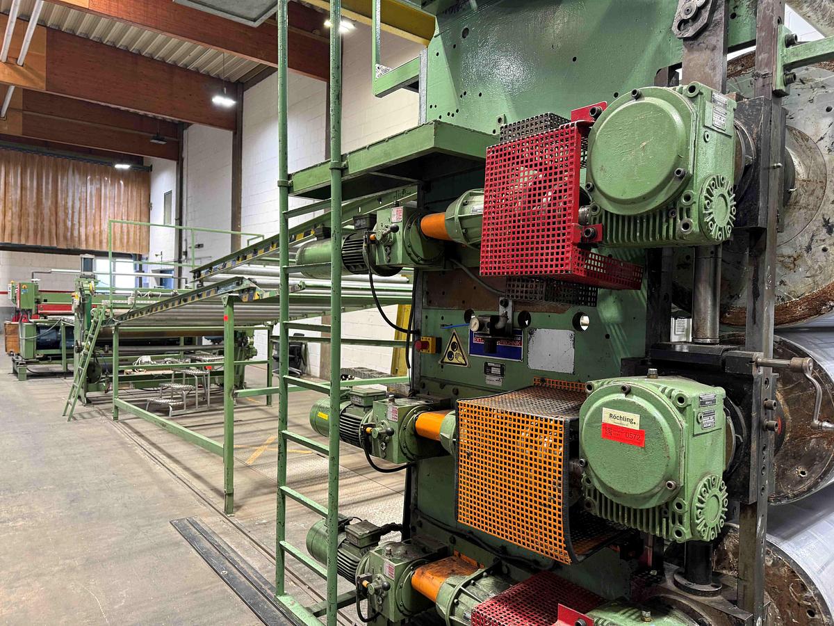 Used 2000mm wide Union Battenfeld coextrusion sheet line
