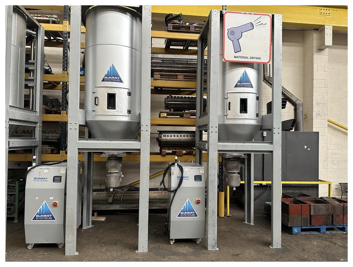 Used 800litre Vismec dryer model D250 with 800litre hopper 2013.
