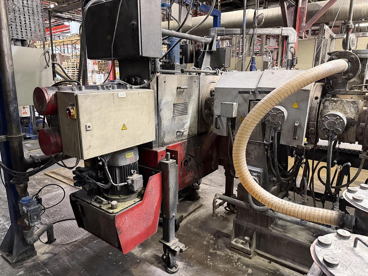 Used 130mm Maris TM133MV twin screw compounding line. 340rpm max. 710kw motor. Gala Model 7 underwater pelletiser. Ktron feeders