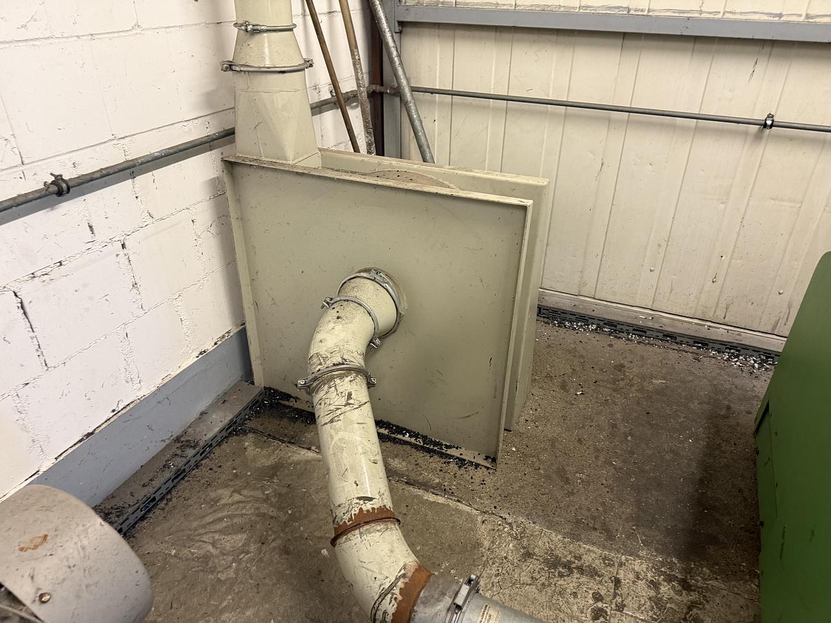 Used 800mm wide Rapid GK8045 KURF granulator with 45kw motor and 5 blade rotor. Nip rolls. Soundproofed with upgraded control panel 1995