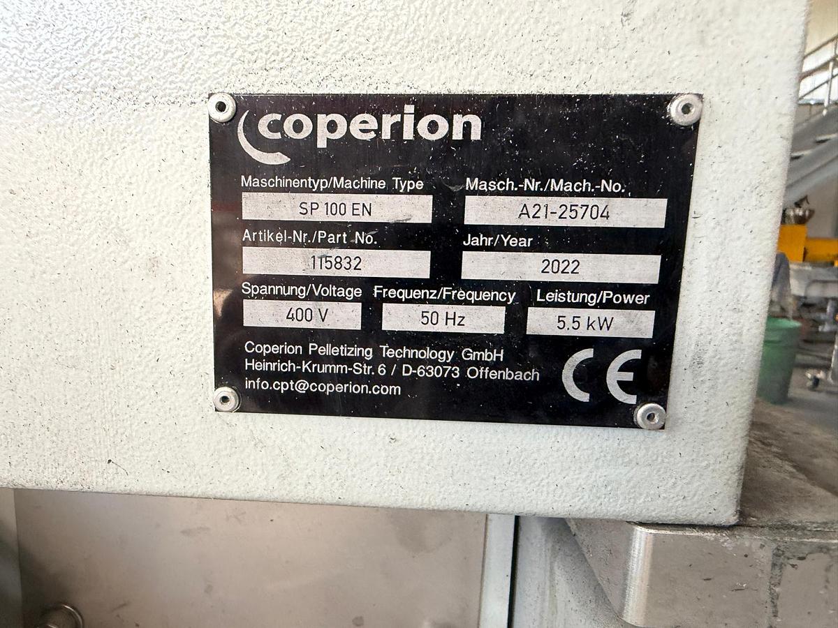 Used 30mm Coperion ZSK30 twin screw compounding extruder with 900rpm corotating screws 75kw ac motor with invertor.