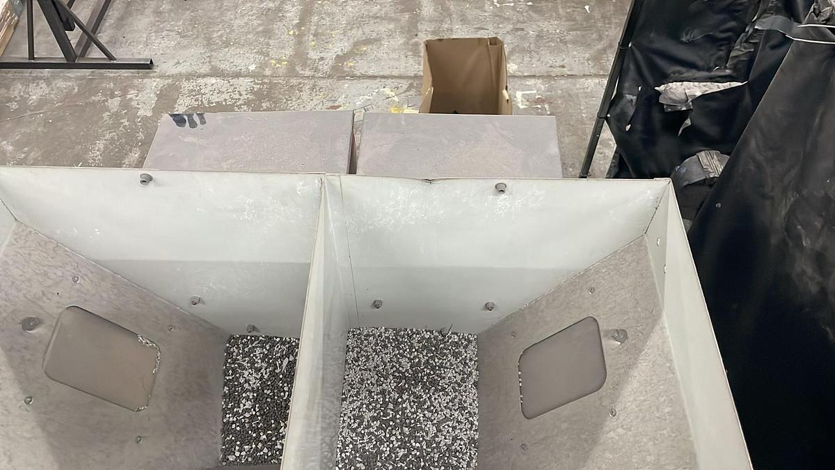 Used 4 component Maguire blender model WSB140 gravimetric blender.