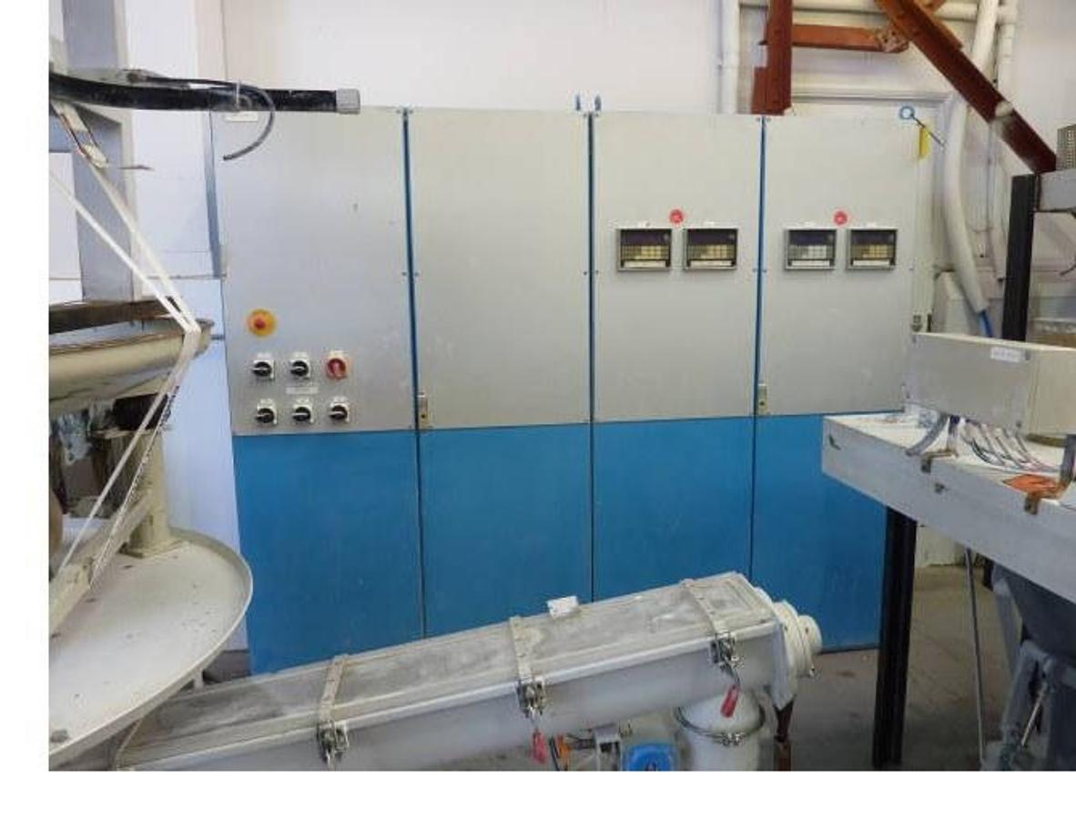 Used 500 litre MTI high speed mixer cooling combination model M500/K1600. 1990 Superb PLC integrated 'FIX' Gravimetric 4x liquid 6x powder feed system