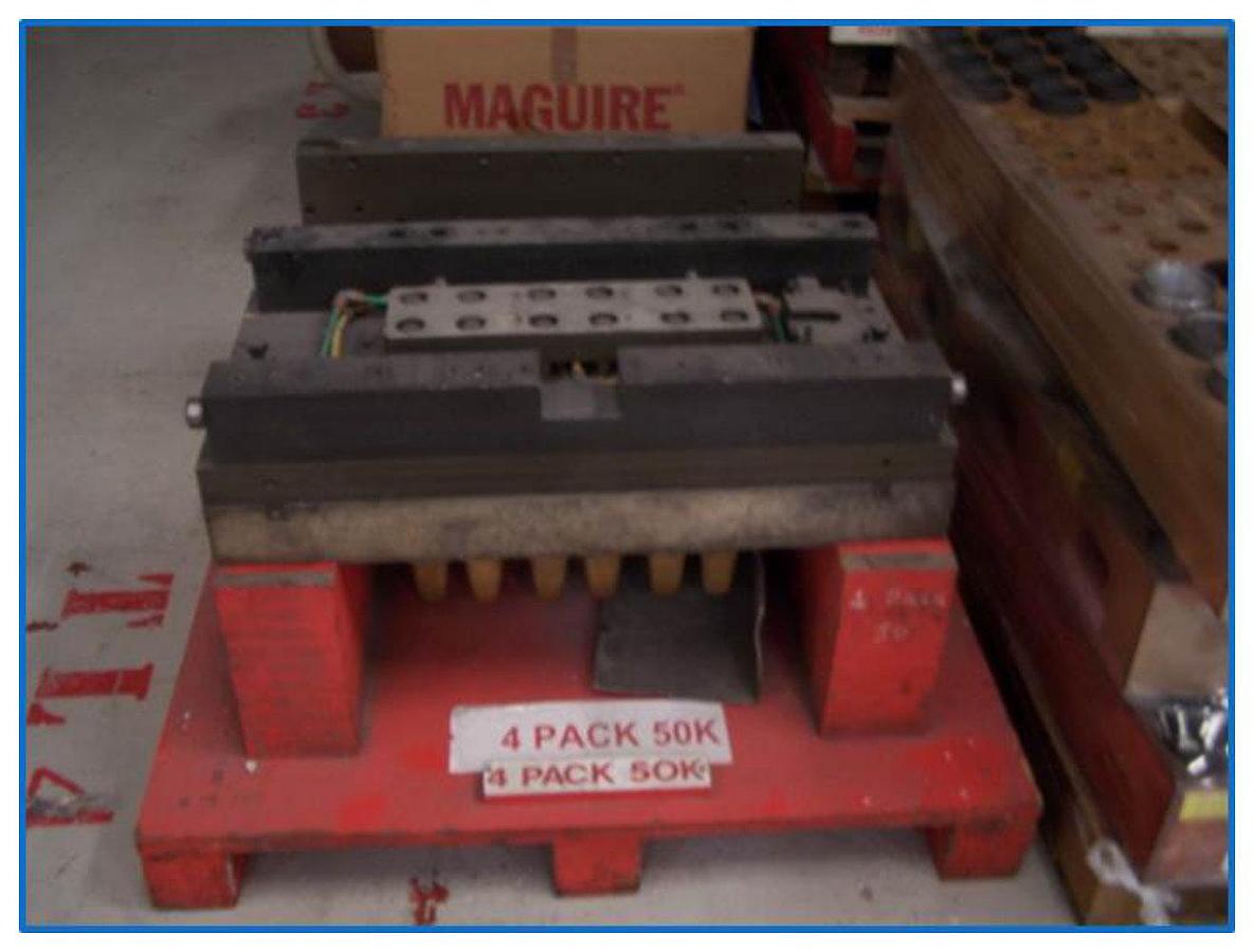 Used Illig RDM 50K 4 pack 3 impression tool with stacker parts