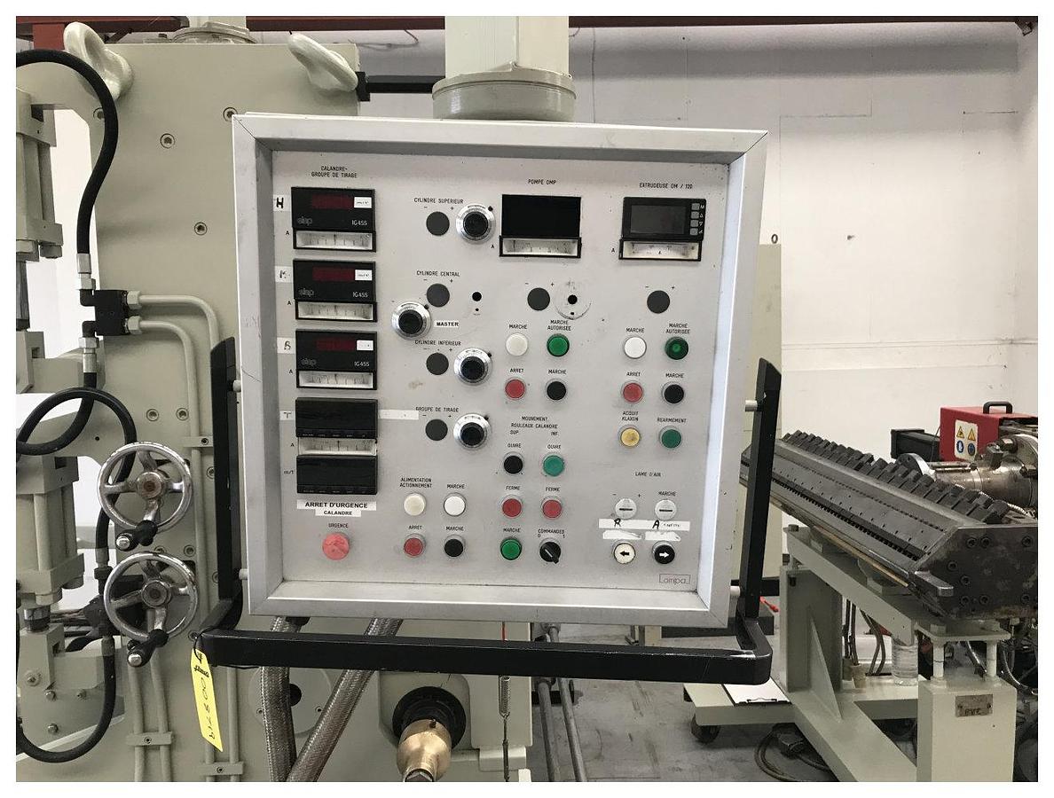 Used 1500mm Wide Omipa Union Single Screw Sheet Extrusion Line. 100mm Union single screw extruder, 1500mm die, 1500mm Omipa roll stack, pumps. Haul off