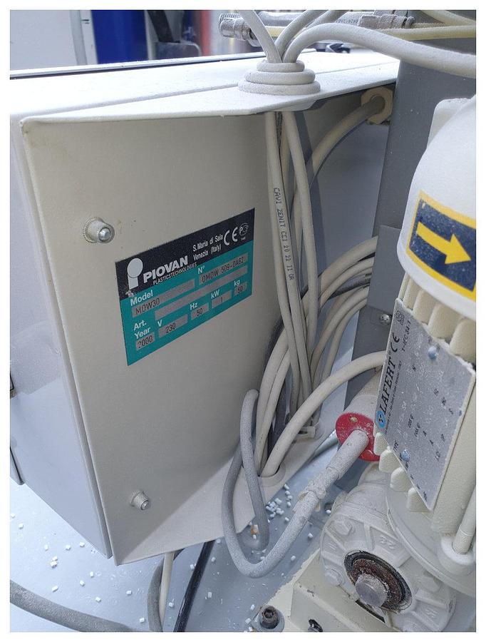 Used 4 Component Piovan Blender Model Mdw30 Year 2000