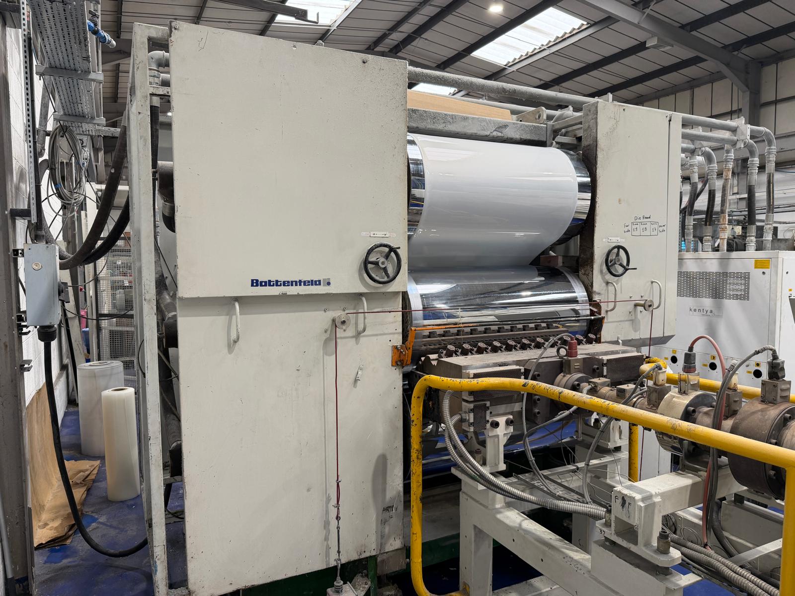 Used 1000mm wide Battenfeld sheet extrusion line. 120mm extruder, gear pump, 900mm die, 1000mm x 450mm stack, haul off 2 station winder.