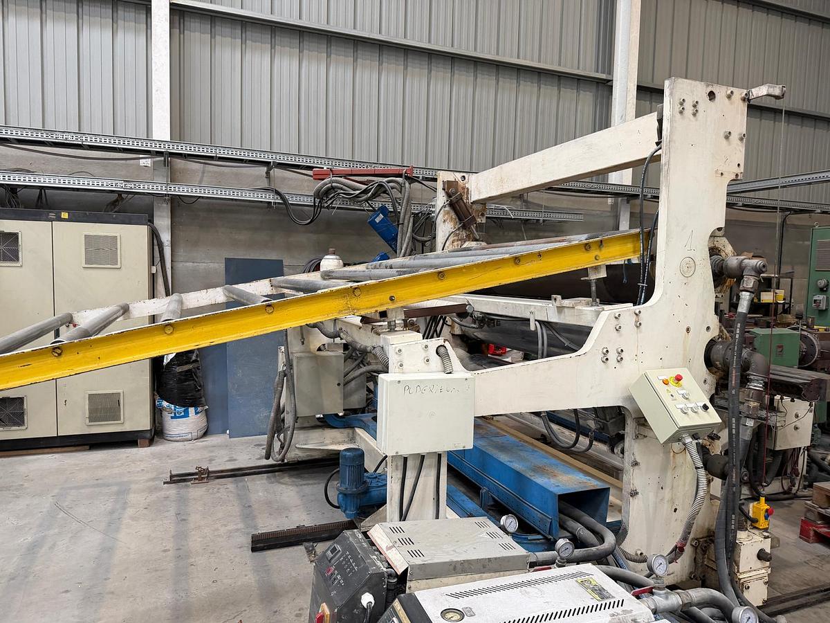 Used 2300mm wide Welex Italproducts sheet line. 120mm extruder, with gear pump and 2300mm die head. 2300mm calender, haul off cross cut saw.