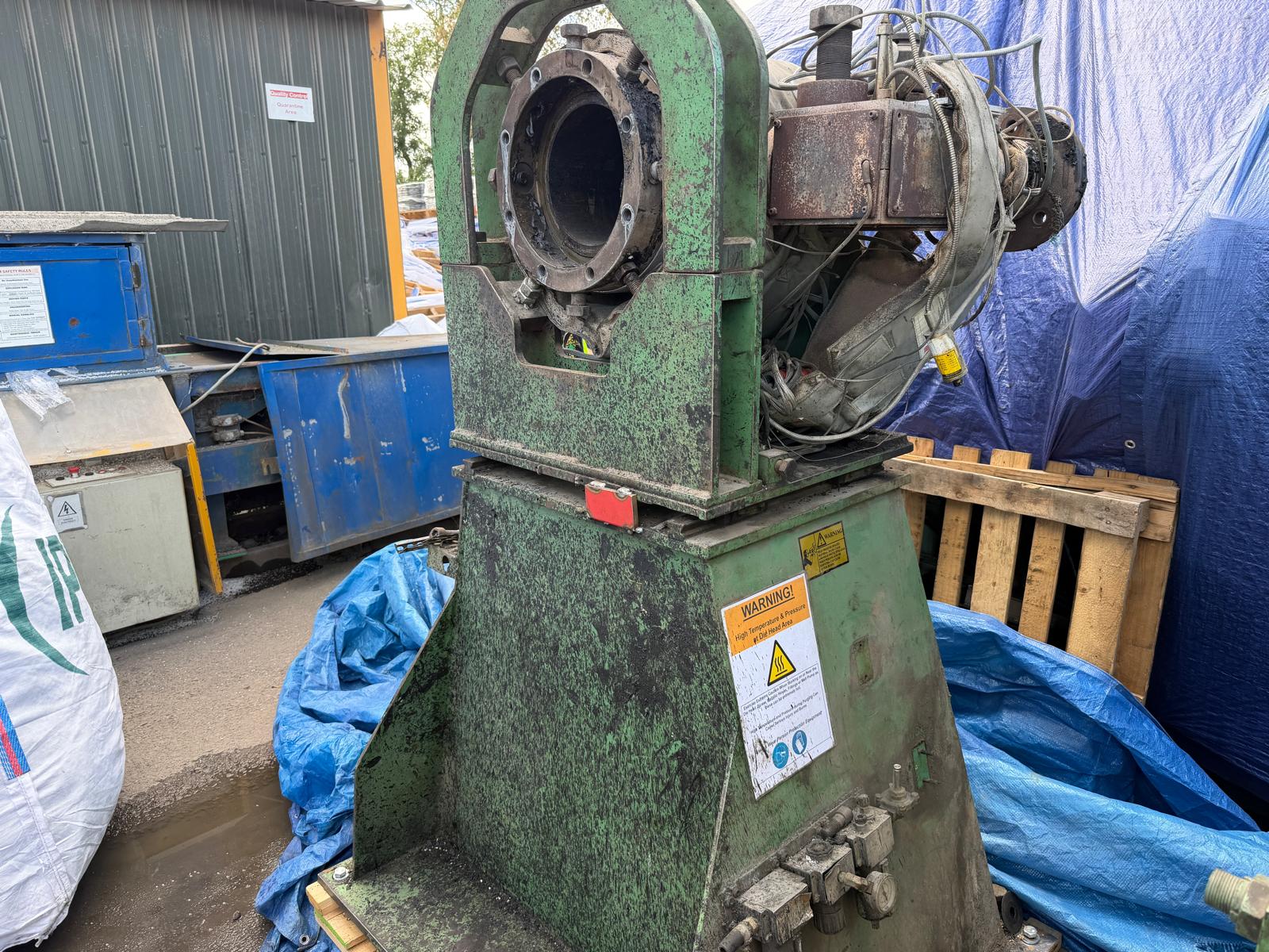 Used 225mm -300mm HDPE Reifenhauser Corma corrugated pipe line