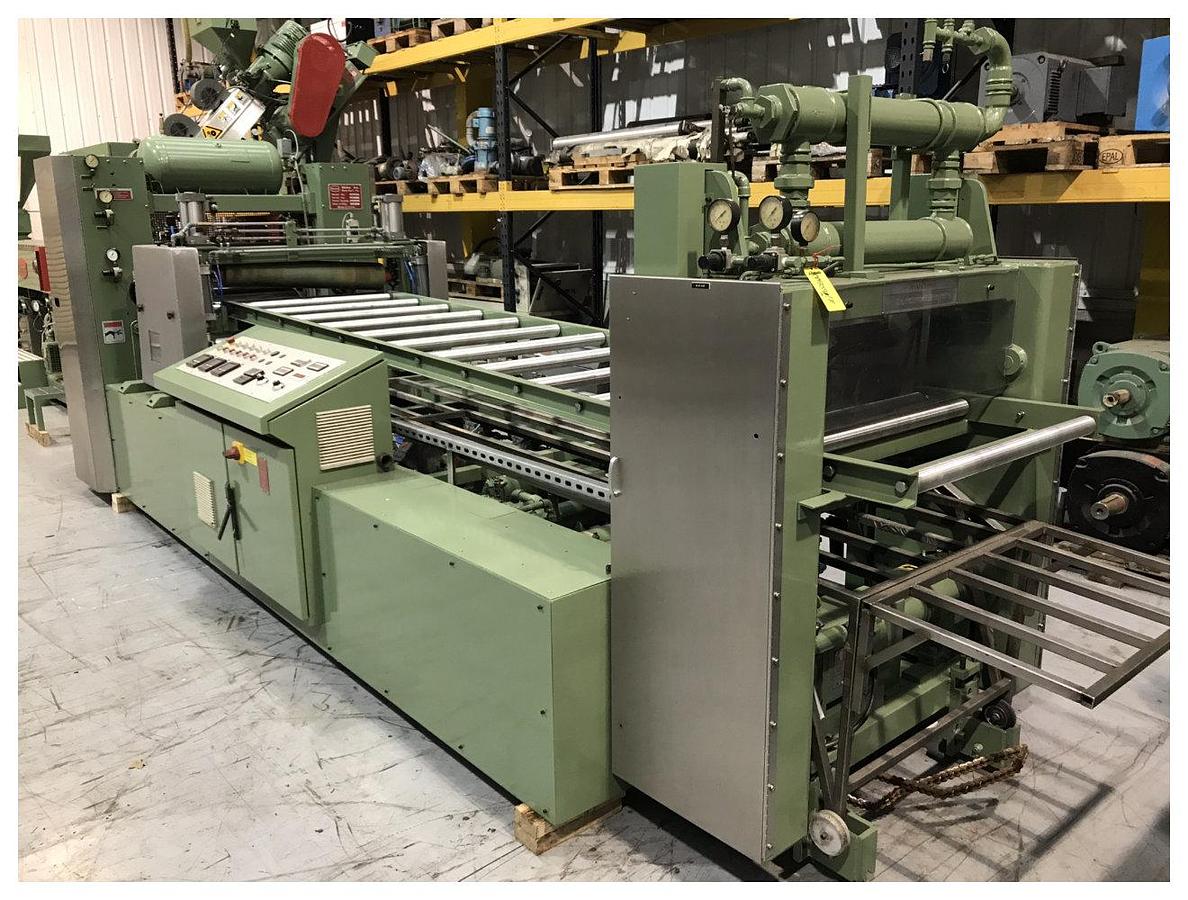 Used 890mm wide Welex coextrusion World Standard sheet line with 90mm and 50mm extruders, melt pump, feedblock, 800mm die, 890mmx300mm stack, haul off 1996