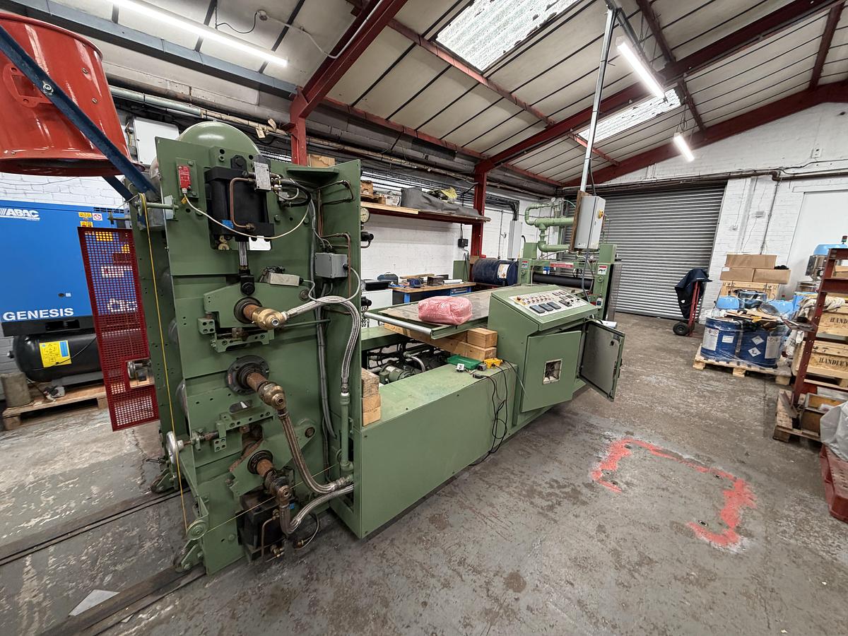 Used 890mm wide Welex 3 roll polishing stack with 300mm diameter rolls. 3 zone pump group. pneumatic nip, haul off. 1997