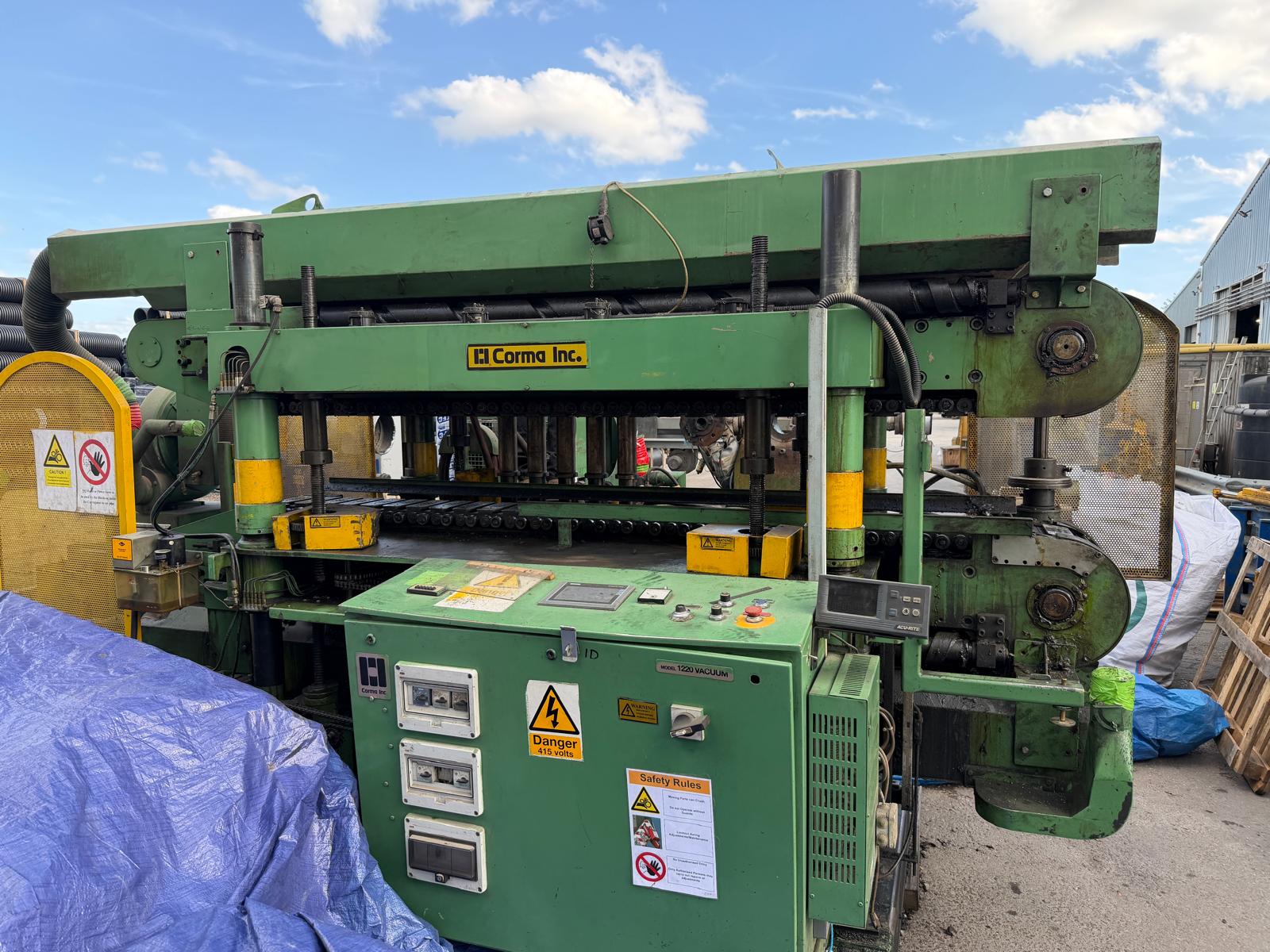 Used 225mm -300mm HDPE Reifenhauser Corma corrugated pipe line