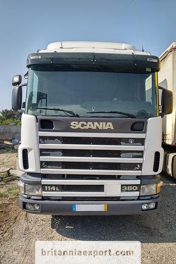 Used 2002 SCANIA R 114 L 380 manual retarder tractor unit