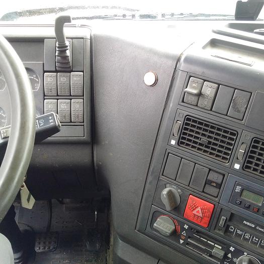 Usado 2001 IVECO Eurostar 440E43T tractor unit