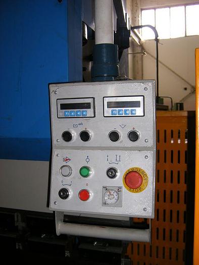 Plegadora MQD DE 3200x125TN