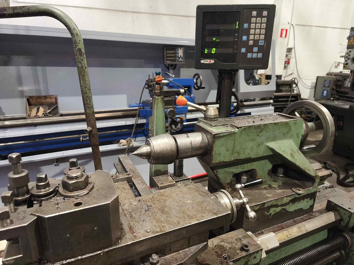 Usado TORNO JASHONE M285-82A DE 2000