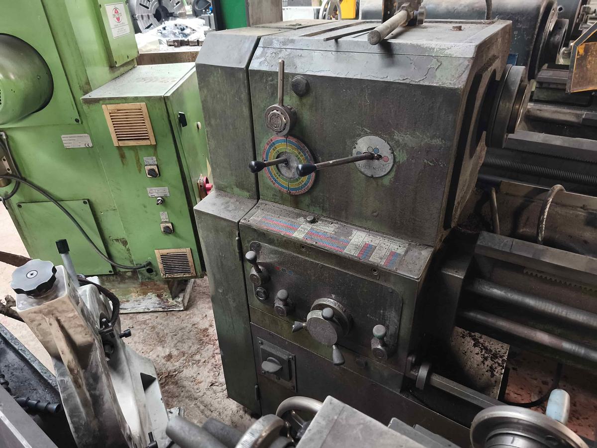 Usado TORNO LACFER CR2-E250 DE 2000