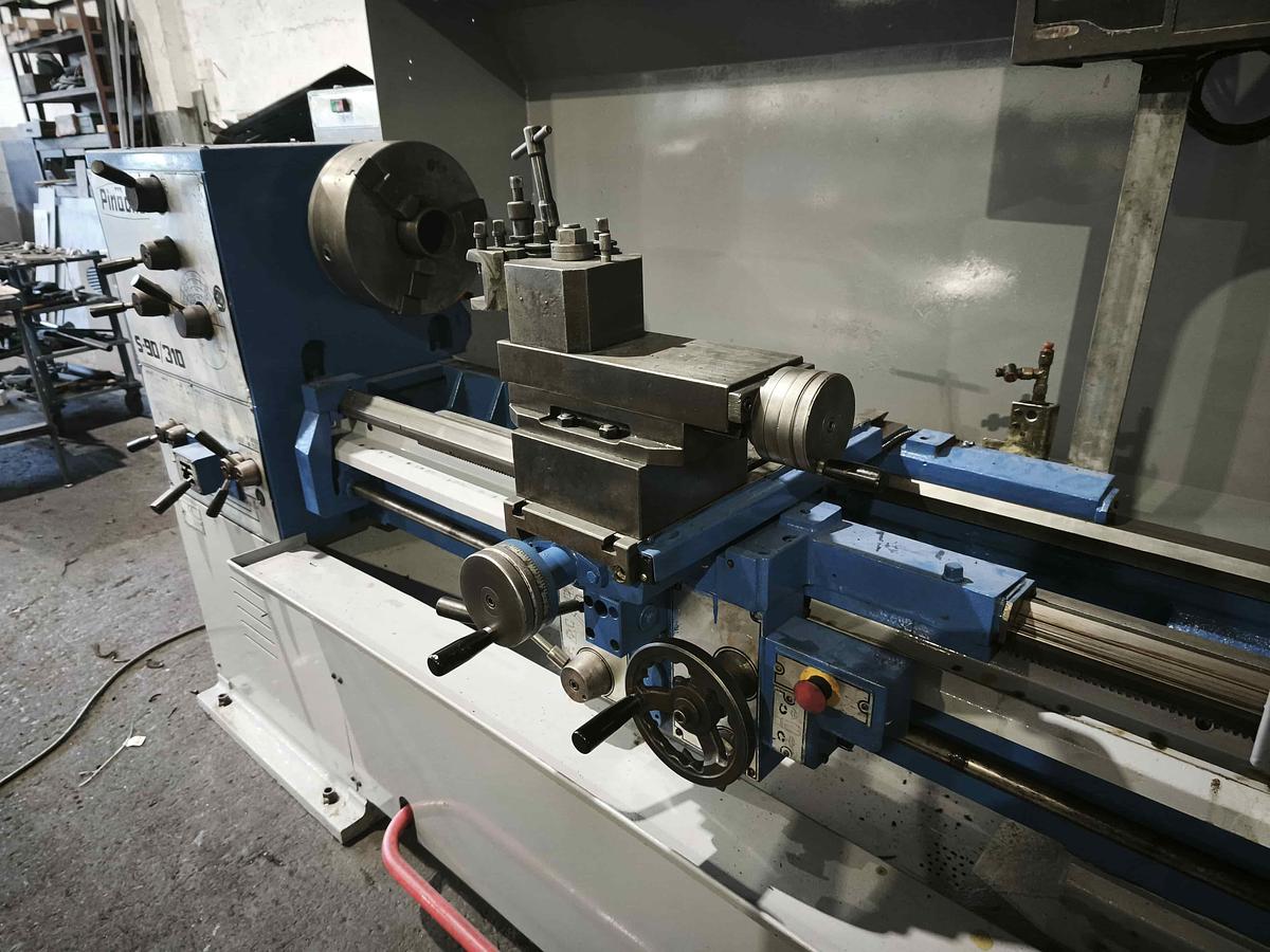 Usado TORNO PINACHO S90-310 DE 3000