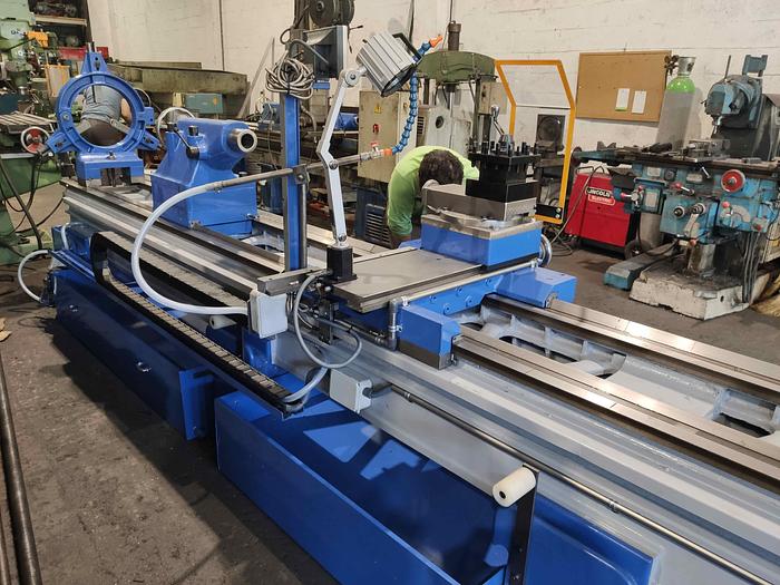 Usado TORNO AMUTIO CAZENEUVE HB810 DE 5000-RECONSTRUIDO