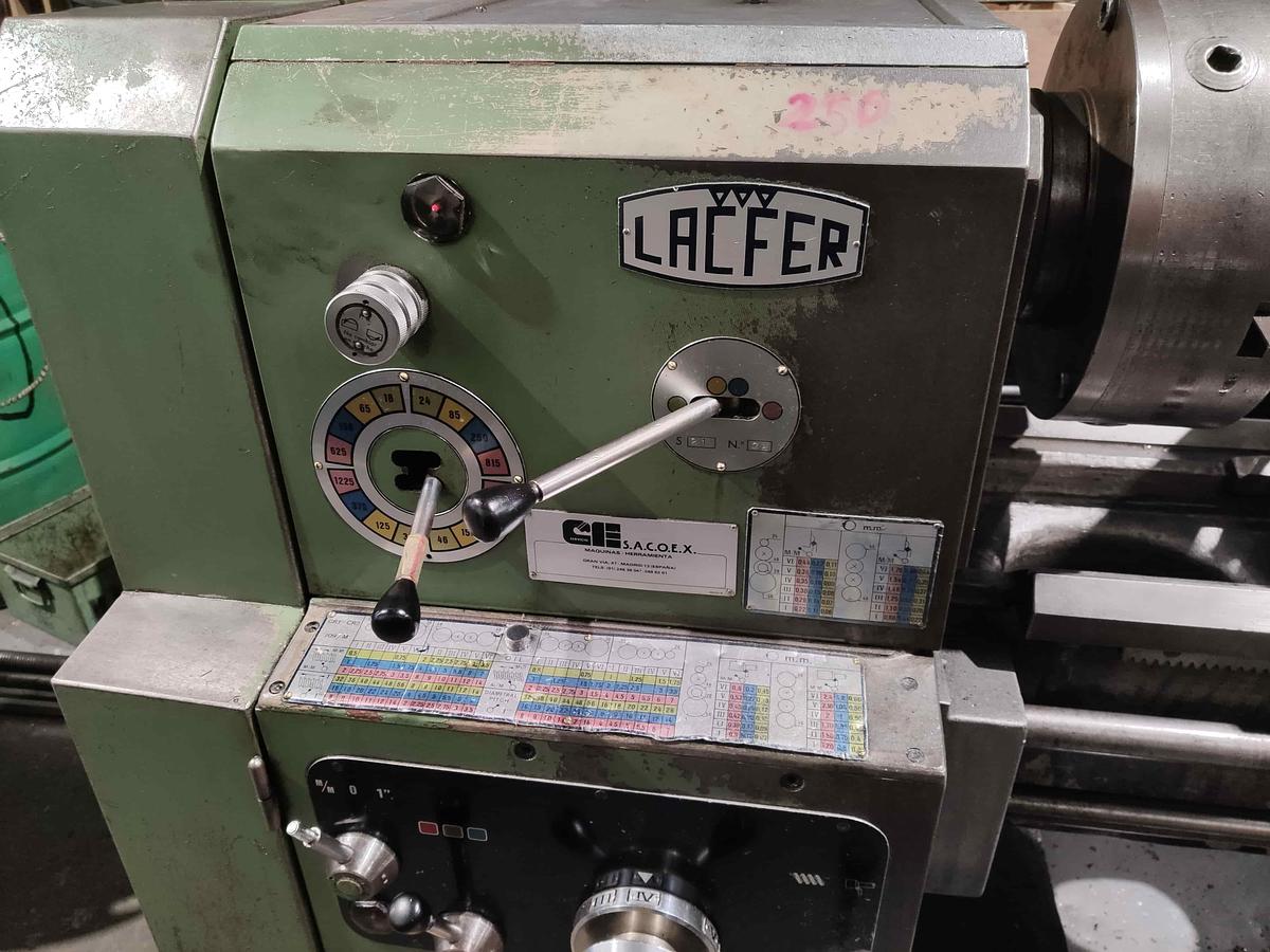 Usado TORNO LACFER CR2-E250 DE 1500