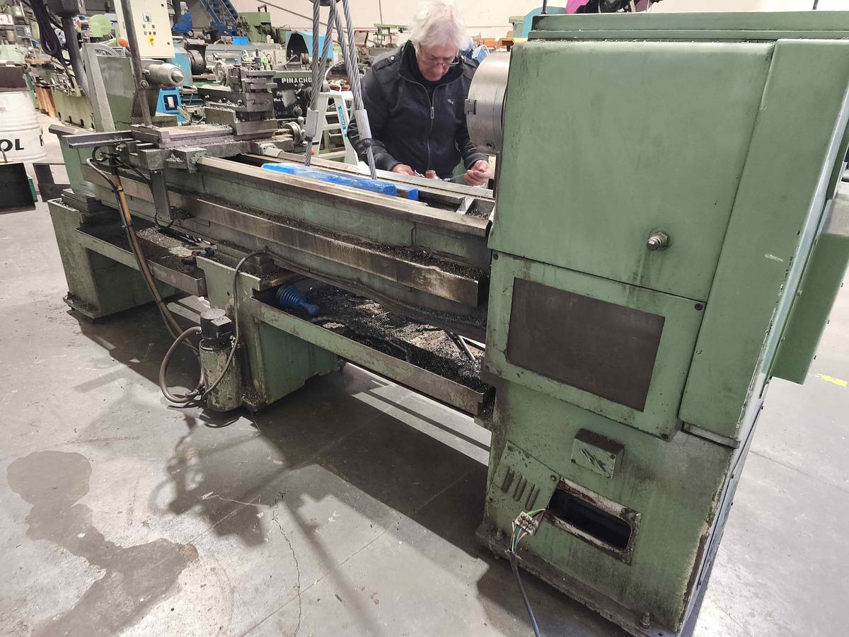 Usado TORNO JASHONE M285-82A DE 2000