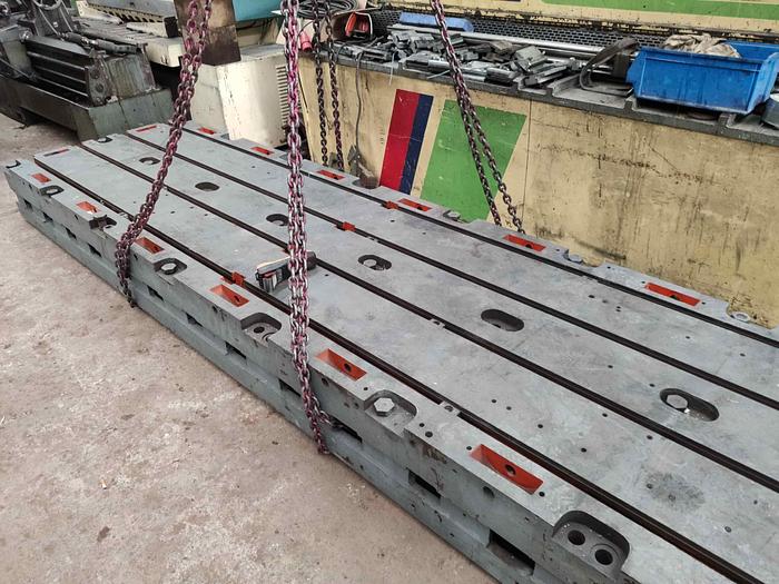 D'occasion TABLE MÉCANISÉE