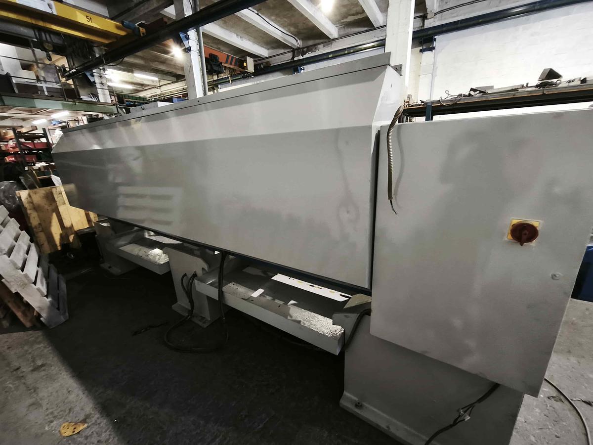 Usado TORNO PINACHO S90-310 DE 3000