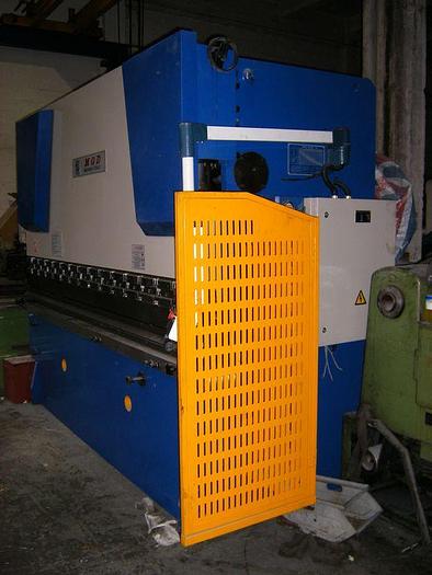 Plegadora MQD DE 3200x125TN