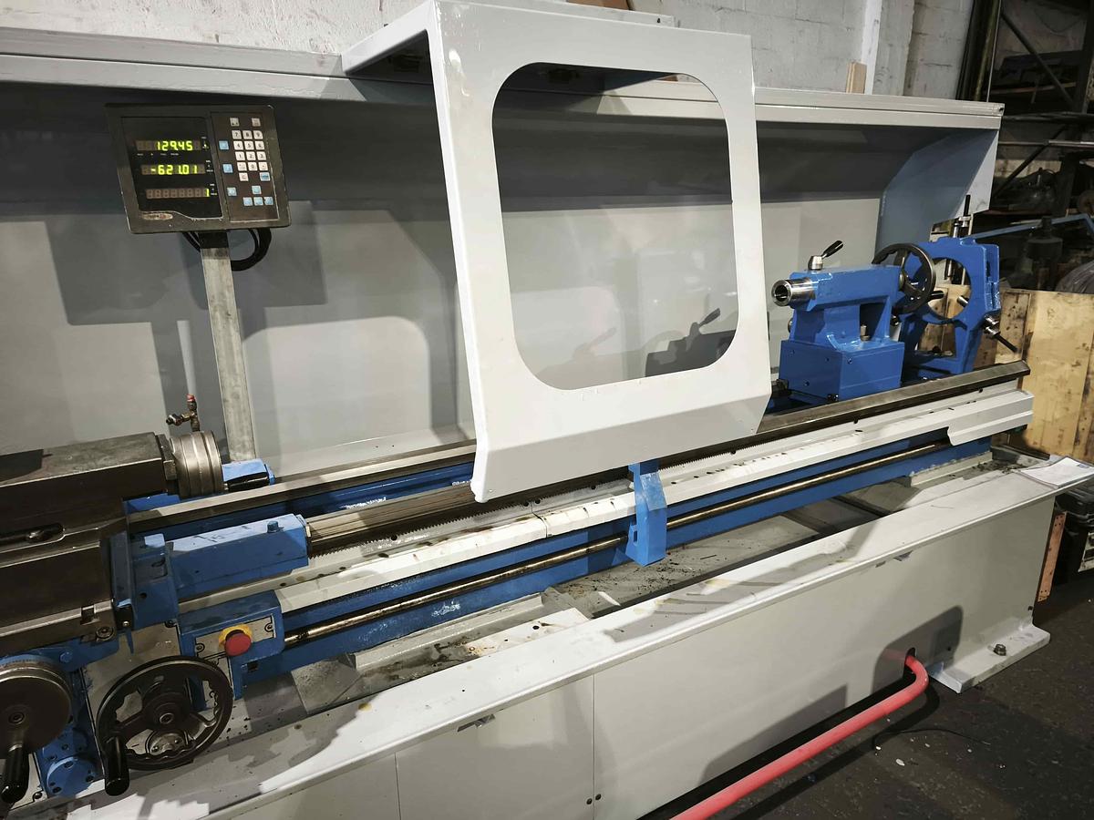 Usado TORNO PINACHO S90-310 DE 3000