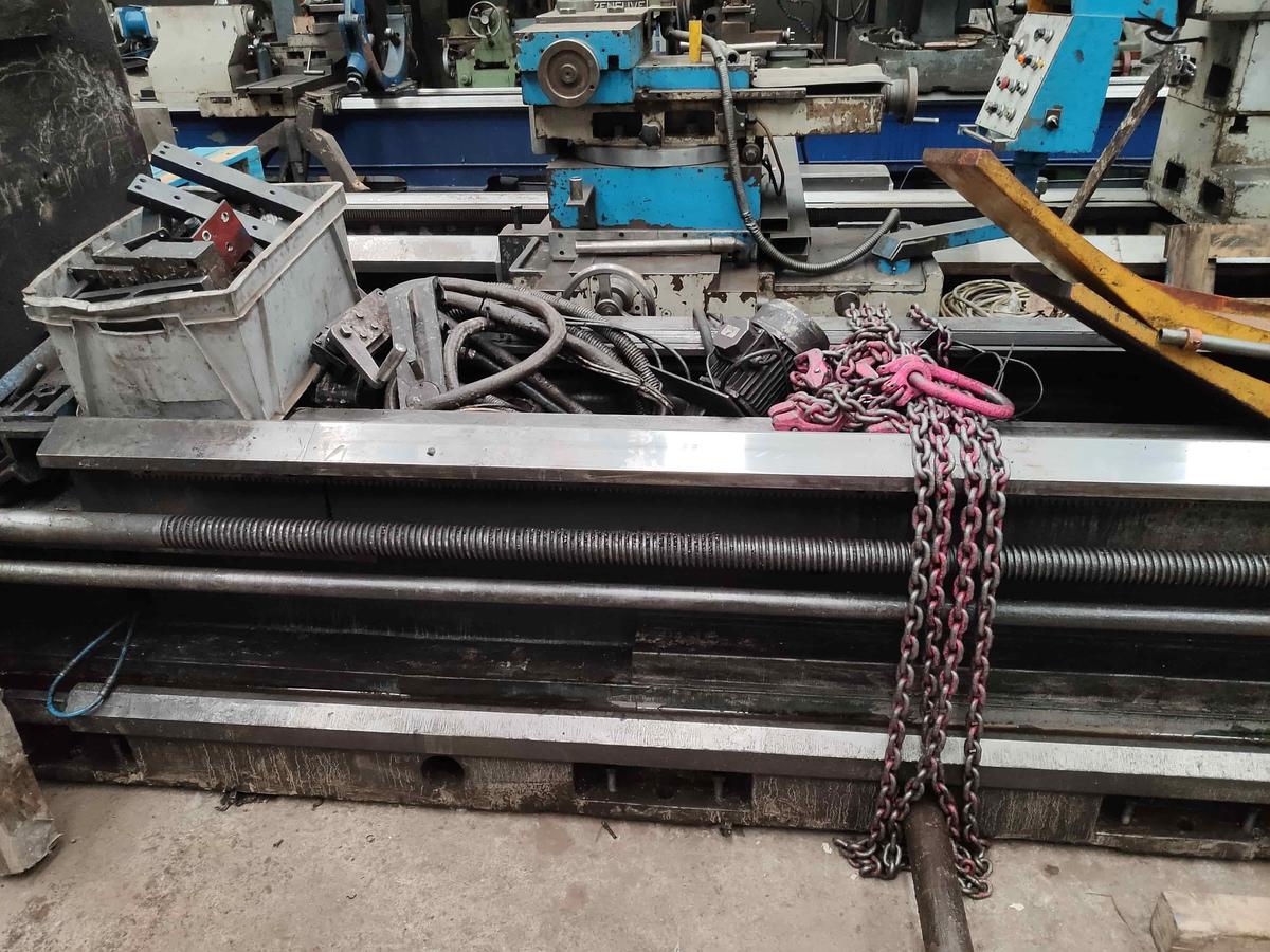 Usado TORNO GURUTZPE SUPER BT DE 8000