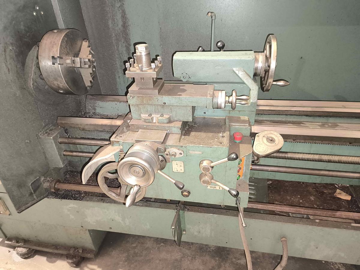 Usado TORNO LACFER CR2-E250 DE 1500