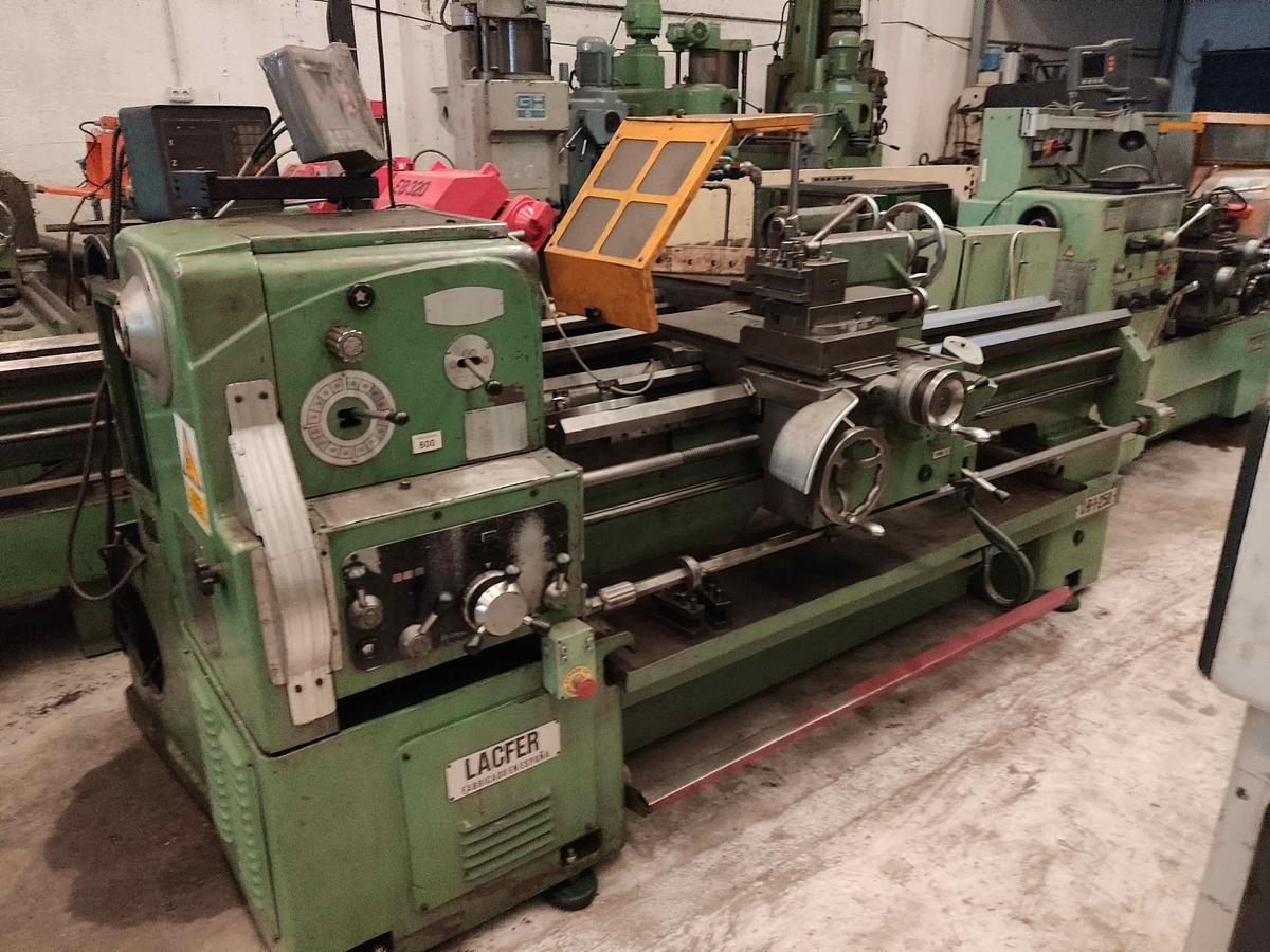 Usado TORNO LACFER CR2-E250 DE 1700