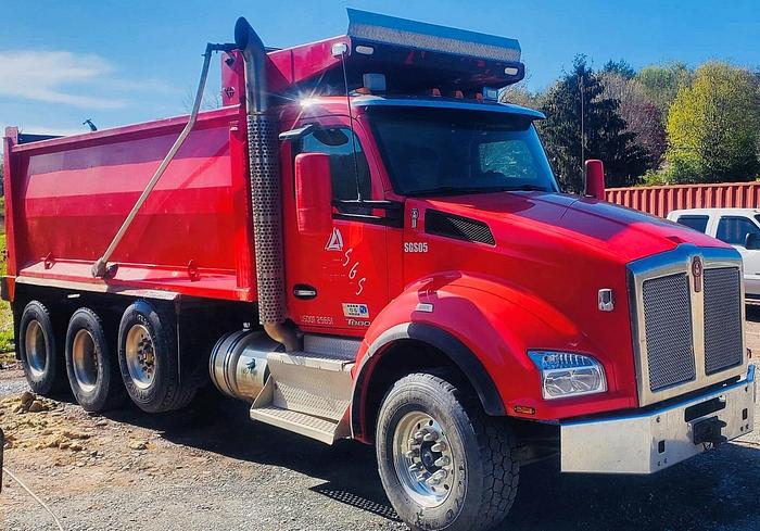 Used 2016 Kenworth T880