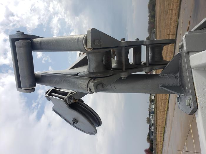 Used Very nice 2006 Ford F750 Altec Telsta T40C Cable Placer Bucket Truck. LOW MILES! Trusted Seller!