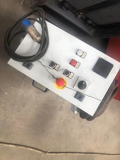 Usato Posizionatore x saldatura cisterne 2000 KG