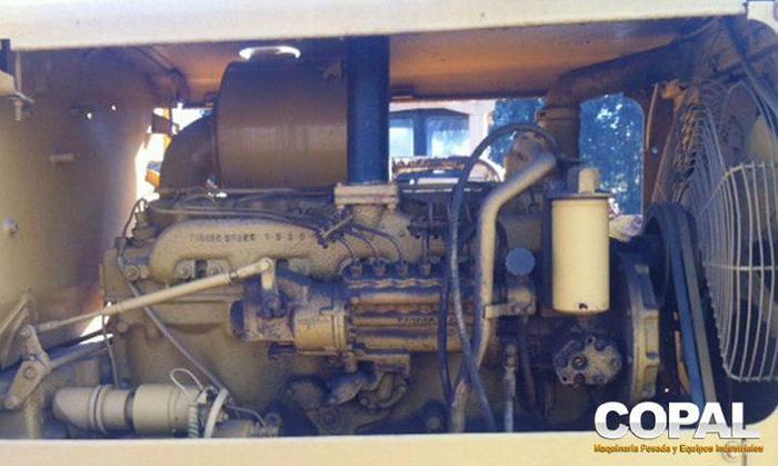 Usado 1968 CATERPILLAR 12F