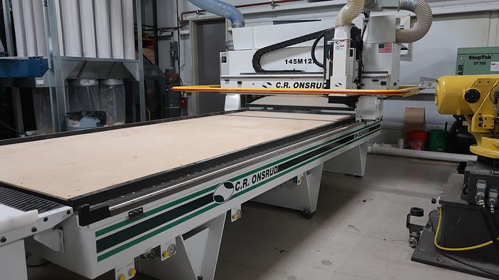 C.R. Onsrud 145M12DA M Series CNC ROUTER